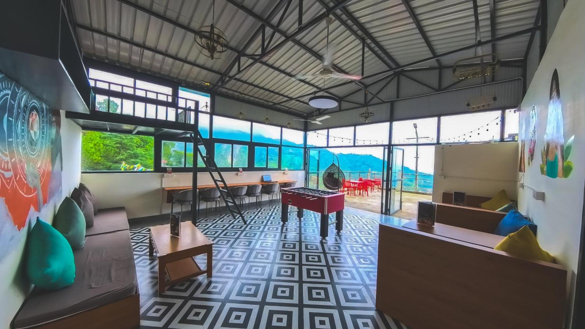 Live Free Hostel, Mcleodganj Маклеод-Гандж Екстер'єр фото