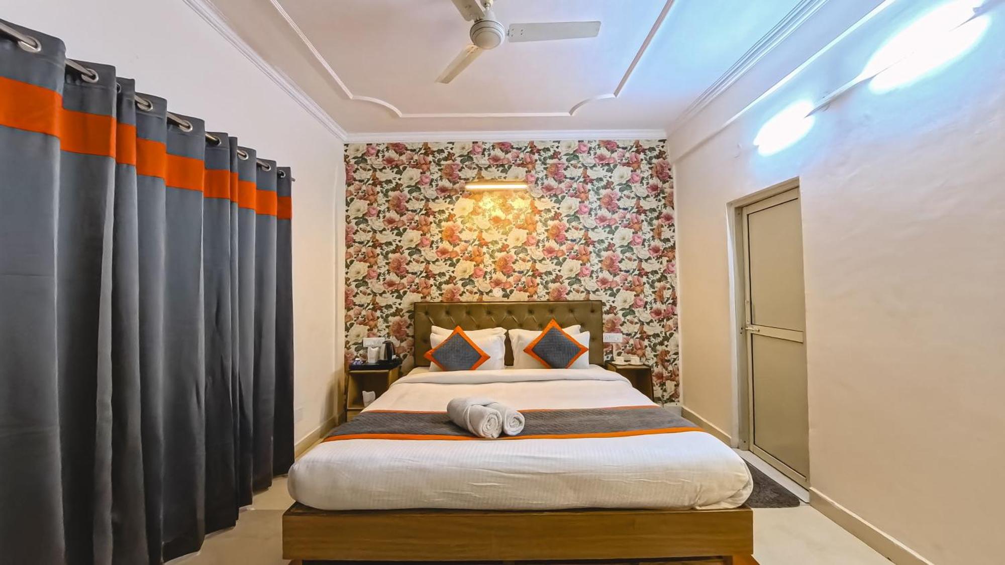 Live Free Hostel, Mcleodganj Маклеод-Гандж Екстер'єр фото