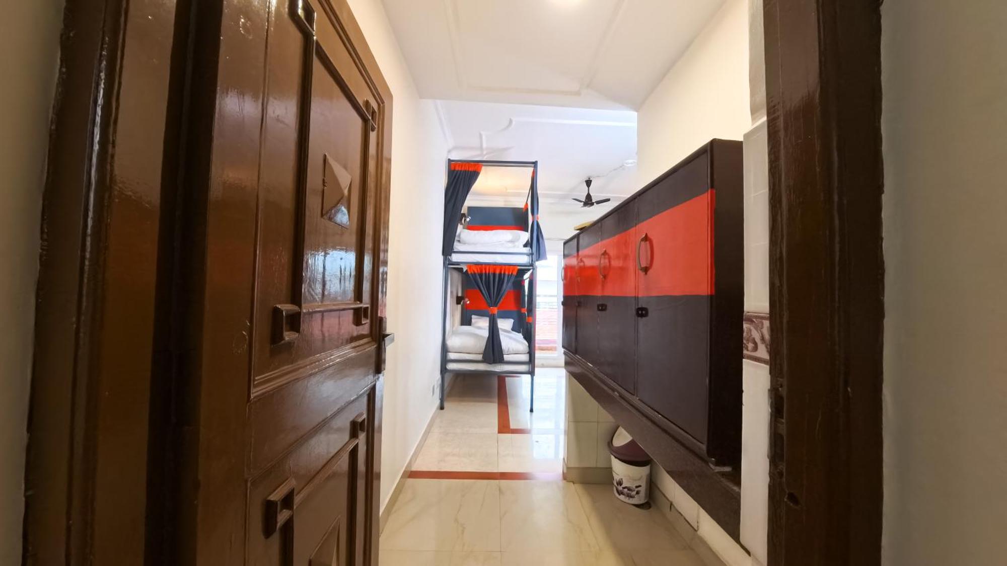 Live Free Hostel, Mcleodganj Маклеод-Гандж Екстер'єр фото